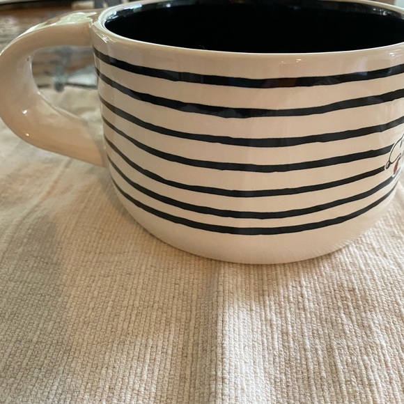 NWT Rae Dunn X Peanuts “SPOOKED POOCH” Soup size Mug - Picture 4 of 9